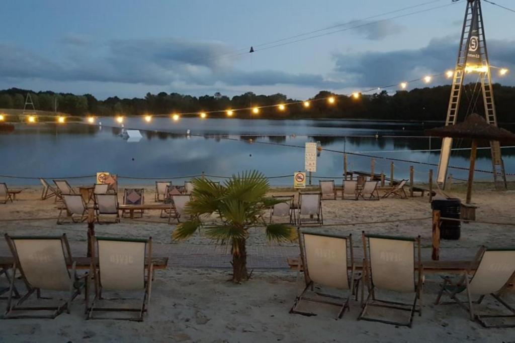 Neu! Ferienhaus Sonnenschein Am Badesee Аурих Екстериор снимка